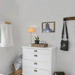 2 Bedroom Gorgeous In Semesterbostad *