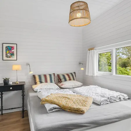Holiday home 2 Bedroom Gorgeous In