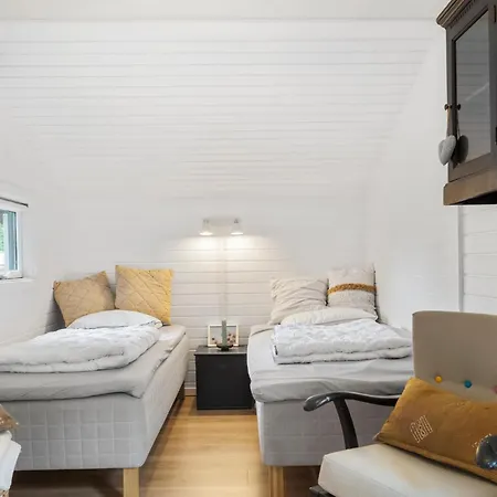 2 Bedroom Gorgeous In * Hjorring