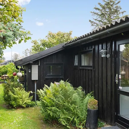 2 Bedroom Gorgeous In