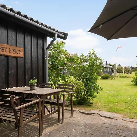 2 Bedroom Gorgeous In * Hjorring